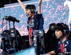 LOL全华班(bān)晋级世界赛！Karsa淚(lèi)洒赛场，FoFo：我真(zhēn)的有罪？