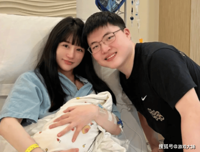 RNG被外賣(mài)公司收购,Uzi有复出希望(wàng),雙(shuāng)方(fāng)早有合作(zuò)