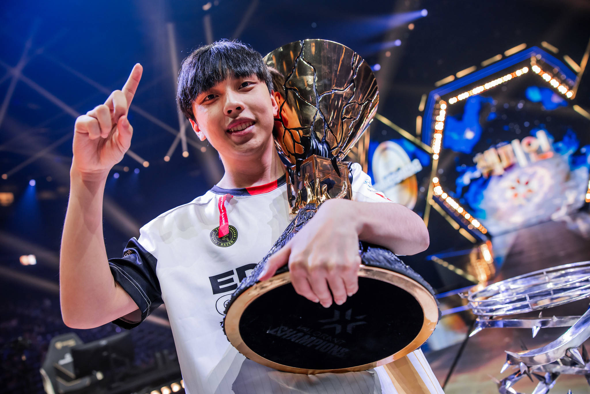 VCTCN:前(qián)EDG选手S1Mon或将加(jiā)盟次级戰(zhàn)队AQ