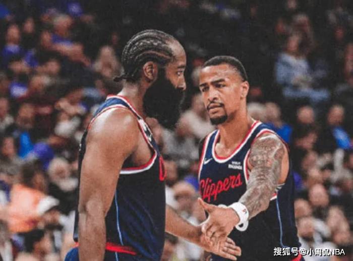 首发出场，仅得10分！正负值-25，全队最低！不愧为休赛期总冠军