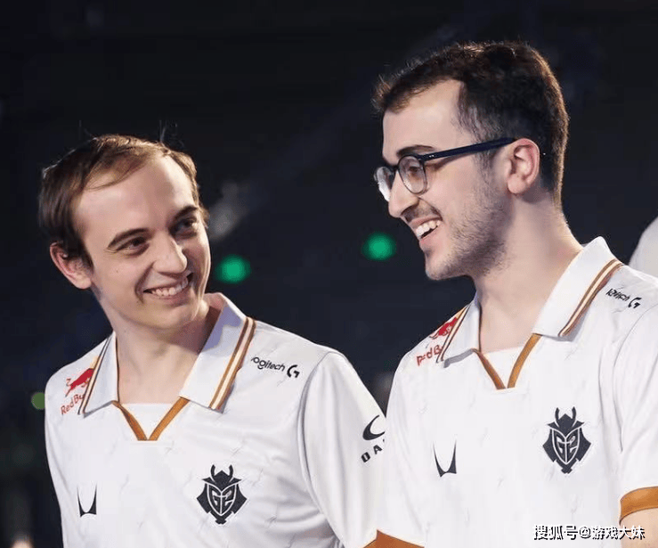 G2选手接受(shòu)采访，说出(chū)BLG战队存在(zài)的问题，不解决不可能(néng)夺冠