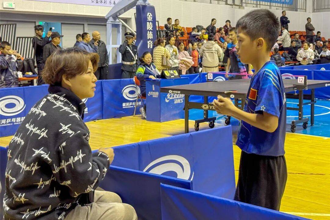 中(zhōng)国乒协2025国青(qīng)国少集训队新疆选拔(bá)赛在石开赛