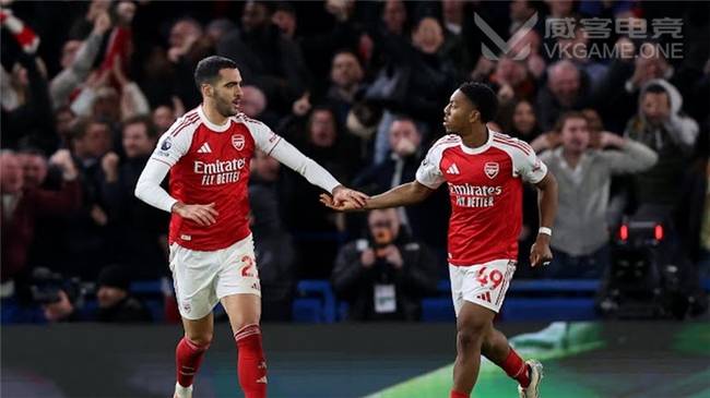 榜首大战握手言和，曼城渔翁得利